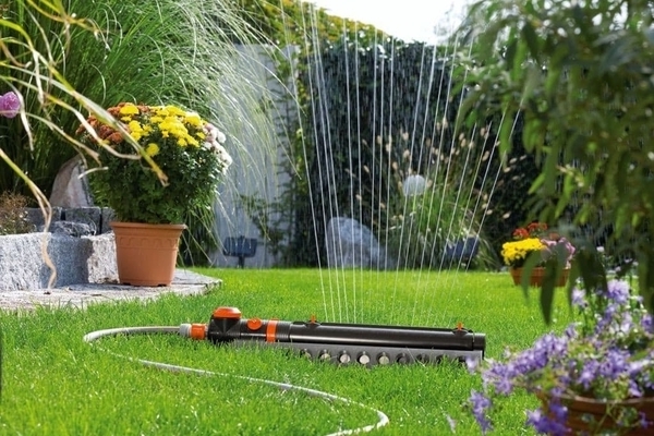 automatic lawn irrigation system